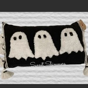 TIK Tok Halloween LG 26" GHOST TRIO Blk & Wht Lumbar Tassel Pillow New